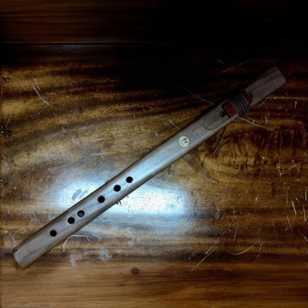 B/C/D/E/F トーン木製垂直フルートポータブル伴奏ヒー - Musical Instrument Of India のレビューと価格